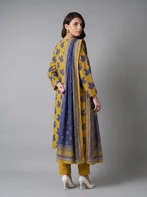 3 Pcs Women's Unstitched Printed Suit thumbnail 2