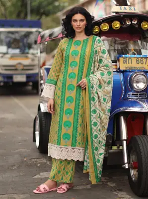 3 Pcs Women's Unstitched Printed Suit
