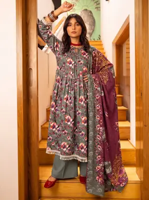 3 Pcs Women's Unstitched Printed Suit