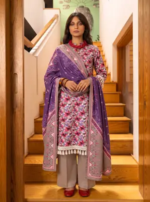 3 Pcs Women's Unstitched Printed Suit