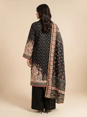 3 Pcs Women's Unstitched Printed Suit