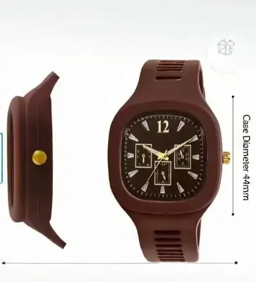 Analogue Fashionable Watch For Men  thumbnail 6