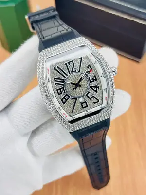 Diamond Stone Men's Luxury Fashion Watch, (Working Date & Premium Textured Strap) thumbnail 3