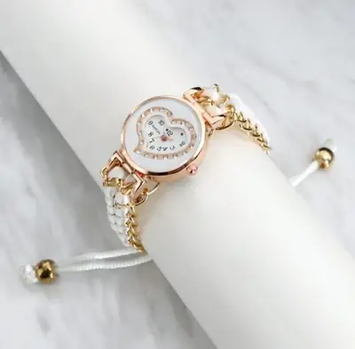 Heart Shaped Stylish Women's Bracelet Watch  thumbnail 3