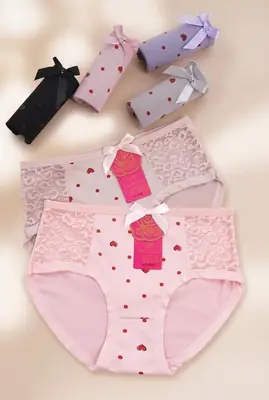 Girls Premium Quality Comfortable And Lightweight Printed Panties thumbnail 2