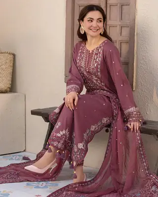 3 Pcs Women's Unstitched Embroidered Suit(nf)