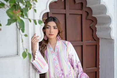 3 Pcs Women's Unstitched Printed Suit