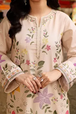 3 Pcs Women's Stitched Linen Embroidered Suit thumbnail 3
