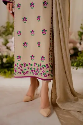 3 Pcs Women's Stitched Linen Embroidered Suit thumbnail 4