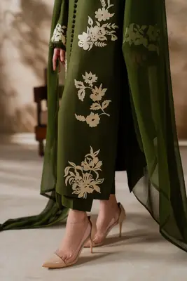 3 Pcs Women's Stitched Linen Embroidered Suit thumbnail 3