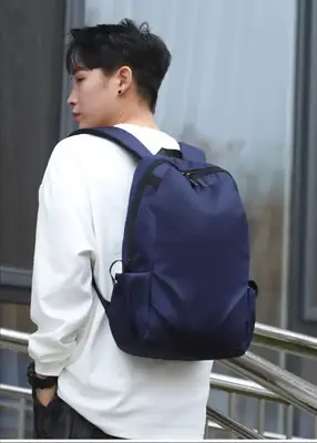 Multipurpose Laptop Bag thumbnail 2