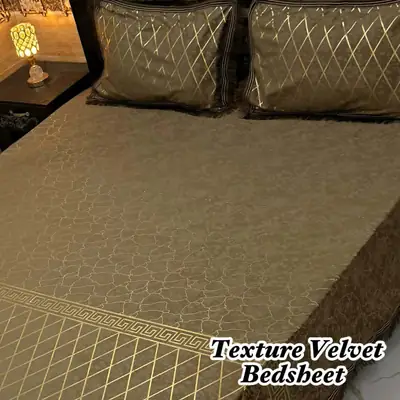 3 Pcs Velvet Textured Double Bedsheet