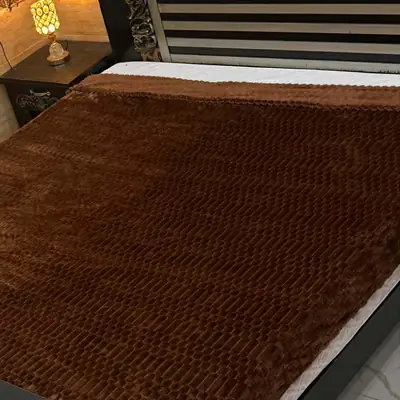 Elegant Plush Embossed Bubble Double Bed Blanket thumbnail 2