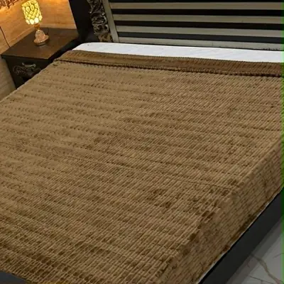 Elegant Plush Embossed Bubble Double Bed Blanket thumbnail 2