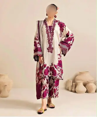 3 Pcs Women's Unstitched Printed Suit