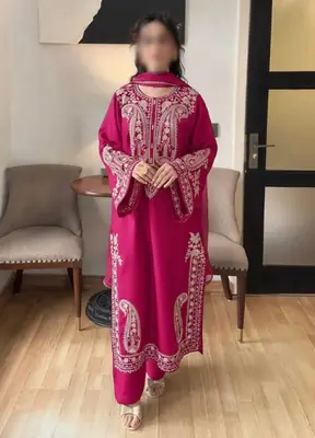 3 Pcs Women's Unstitched Embroidered Suit