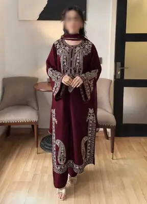 3 Pcs Women's Unstitched Embroidered Suit
