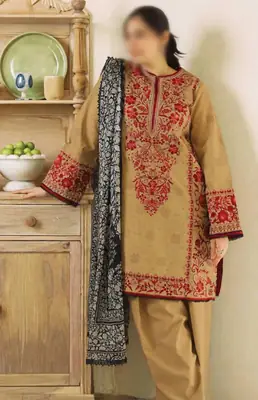 3 Pcs Women's Unstitched Embroidered Suit