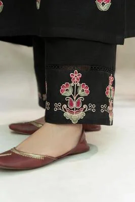 Black Embroidered 2-Piece Women's Lawn Suit thumbnail 2