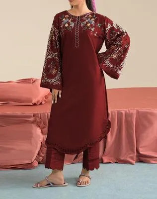 Maroon Embroidered 2 Pcs Women Suit Dhanak thumbnail 2