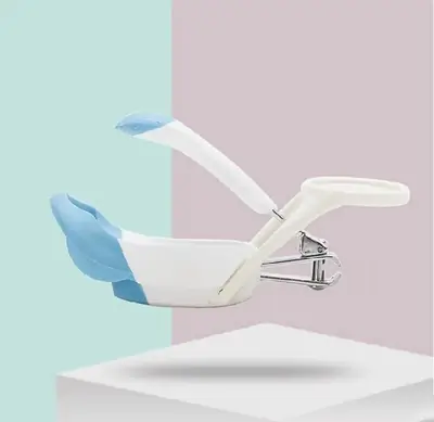 Baby Nail Clipper with magnifying glass CHICCO Kids Nail Cutter Pink / Green thumbnail 3