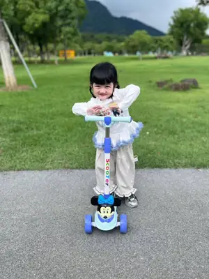 Multicolor Scooty for Kids - 1 Pc Fun Ride thumbnail 4