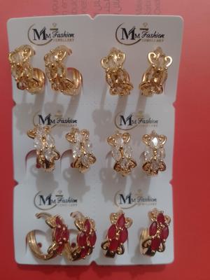 Golden Leaf Earrings for Women Wedding Party Daily Wear thumbnail 6