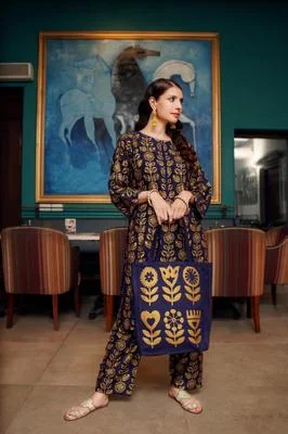 2 Pcs Women's Stitched Linen Printed Shirt And Trouser