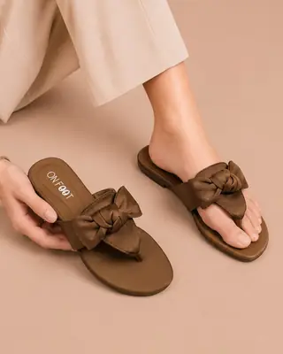 Knotted Thong Flat - 081 - Mustard