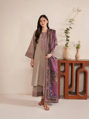 3 Pcs Women's Unstitched Embroidered Suit