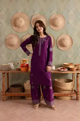 2 Pcs Women's Unstitched Embroidered Suit
