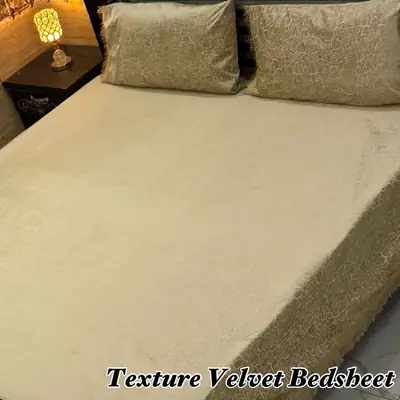 3 Pcs Velvet Textured Double Bedsheet