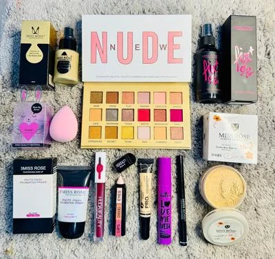 11 in 1 Makeup Set for Women with Foundation, Eyeshadow, Mascara & Primer