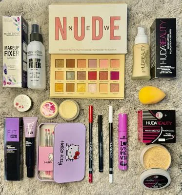 13 in 1 Makeup Kit with Eyeshadow, Foundation & Brushes