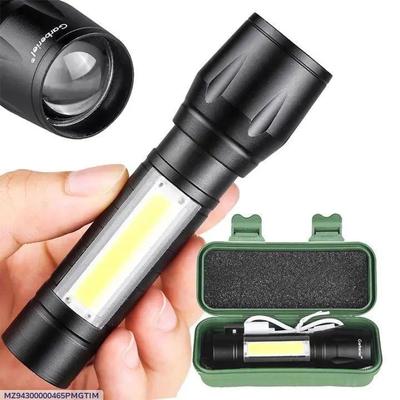 Premium Black Metal Flashlight with Green Case thumbnail 8