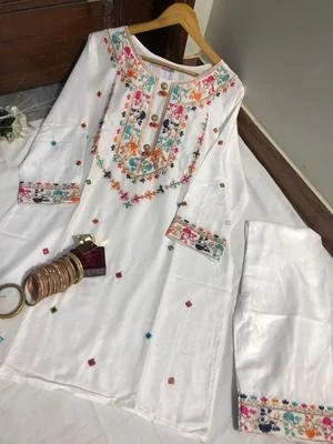 Chic White Embroidered Linen Shirt and Trouser Set for Women thumbnail 4