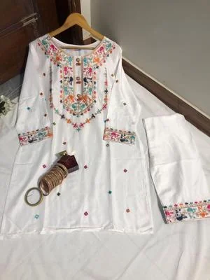 Chic White Embroidered Linen Shirt and Trouser Set for Women thumbnail 5