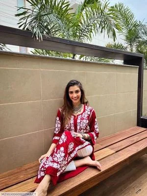 1 Pc Women's Stitched Linen Embroidered Kurta thumbnail 4