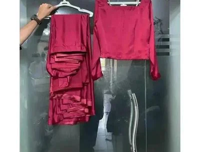 Elegant Maroon Shamoz Silk Stitched Saree Set - 3 Pcs with Blouse and Petticoat thumbnail 2