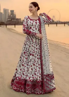 3 Pcs Women's Unstitched Printed Suit