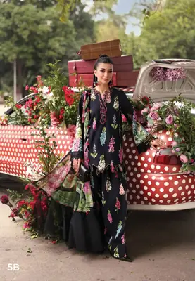 3 Pcs Women's Unstitched Printed Suit