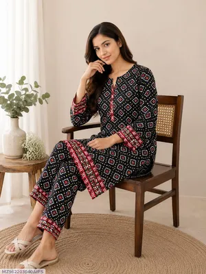 Women Black Printed 2-Piece Polo Cotton Suit Set