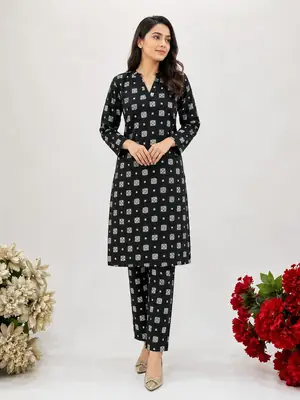 2 Pcs Women's Unstitched Printed Suit