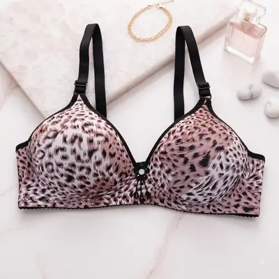 Women's Wild Leopard Print Wire-Free Bra, Lightly Padded Seamless T-Shirt Bra,