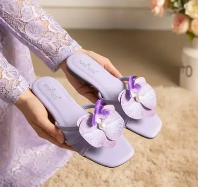 Women's Synthetic Leather Fancy Flats thumbnail 4