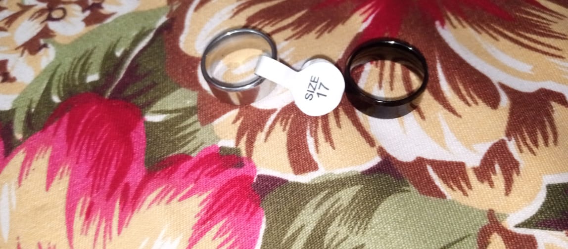 M I store  review 1