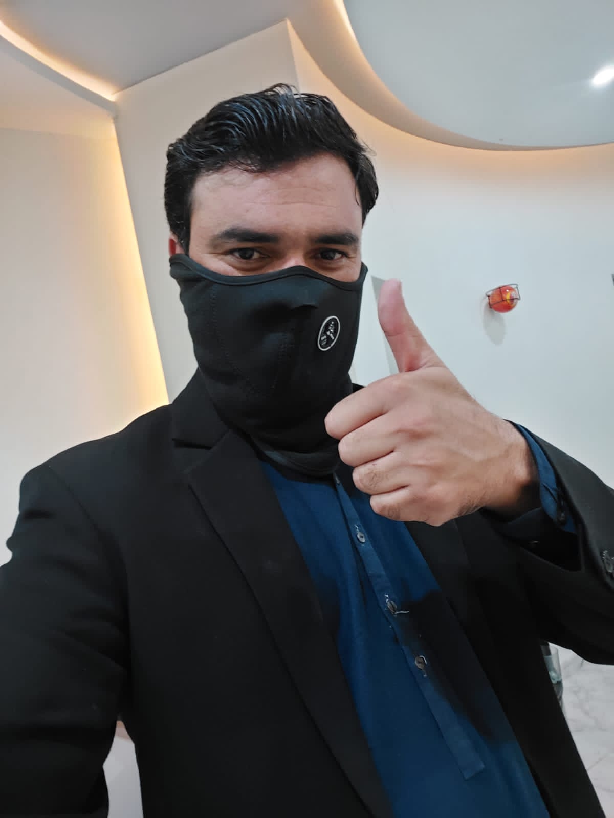 Mr khan  review 1