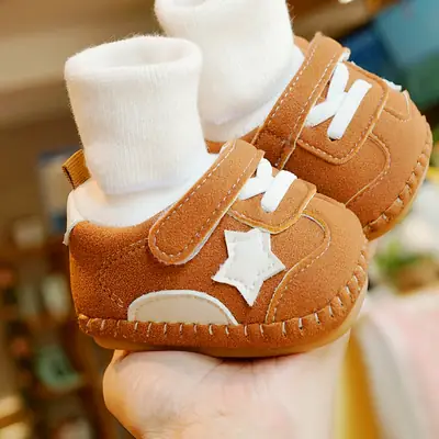 Baby Shoes Soft Sole Non-Slip Winter Fleece-Lined Thickeneded Toddler Shoes Beginner Baby Shoes 0-1 Years Old Socks Shoes