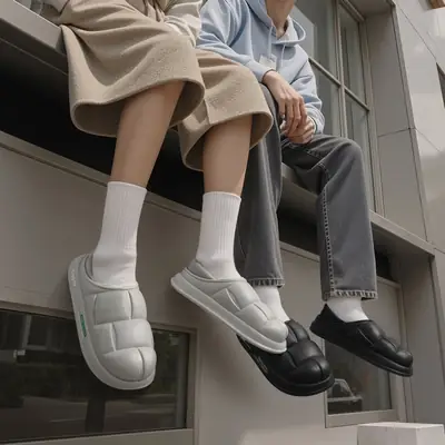 Cotton Slippers for Men in Autumn and Winter 2025 New Style Warm Simple Fashion Home Indoor Cotton Slippers Plush and Comfortable