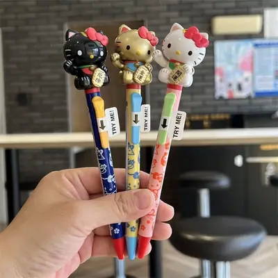 Japanese Version Sanrio Hello Kitty Lucky Cat Shaking Ballpoint Pen with Press Button for Good Luck and Fortune, Warding Off Bad Luck, Hello Kitty